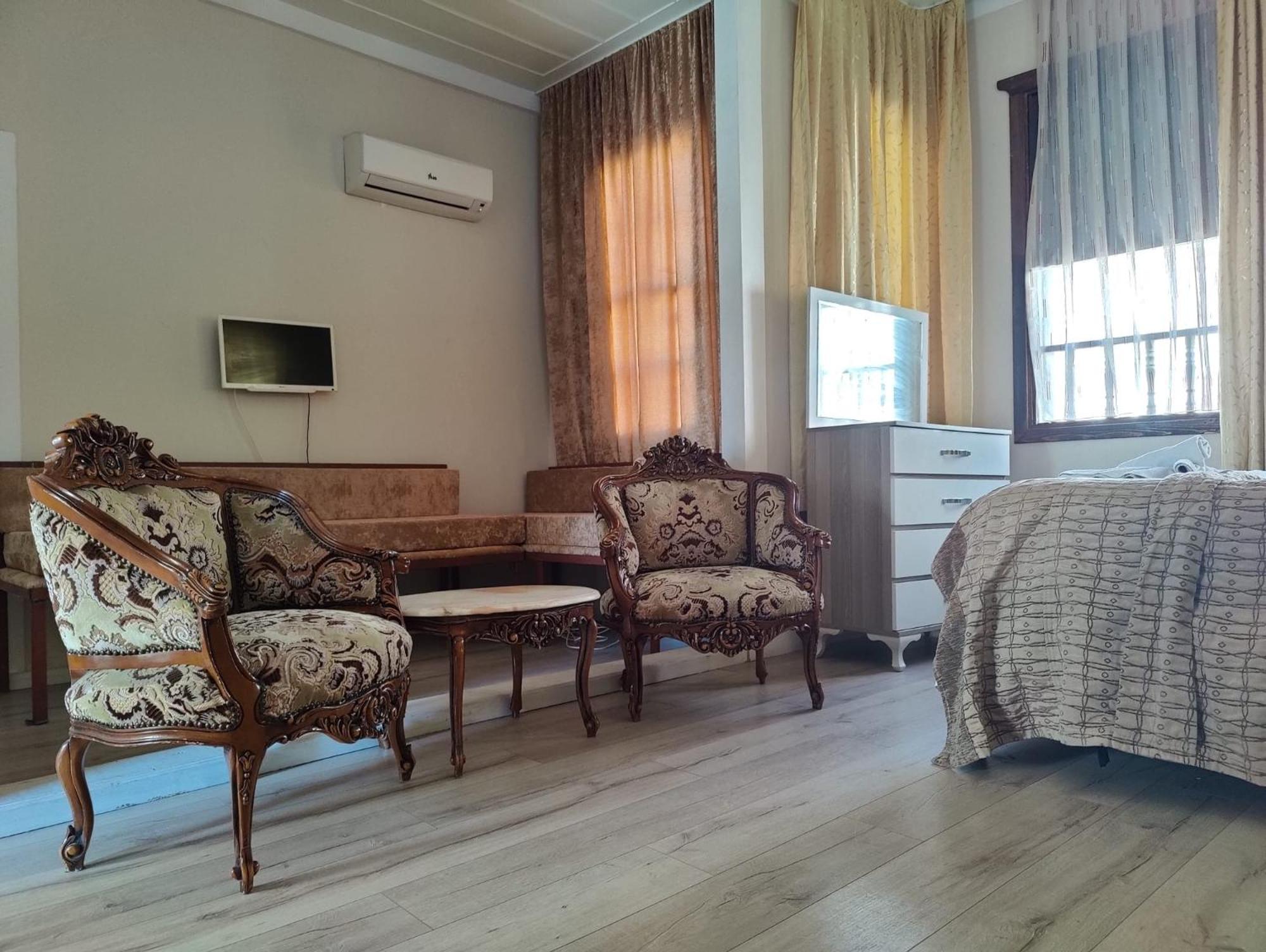 Antique House Hotel อันตัลยา ภายนอก รูปภาพ